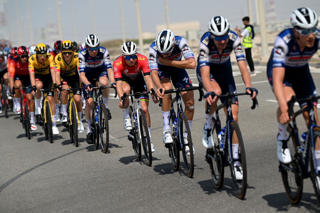 "J'essaierai de faire le doublé" - Evenepoel sur l'épreuve de force de Jebel Hafeet à l'UAE Tour