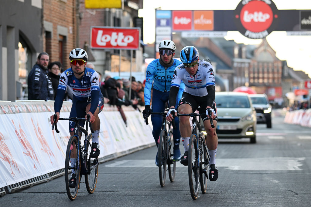 Manque de chance et chutes dans les classiques pour Soudal-QuickStep au Samyn