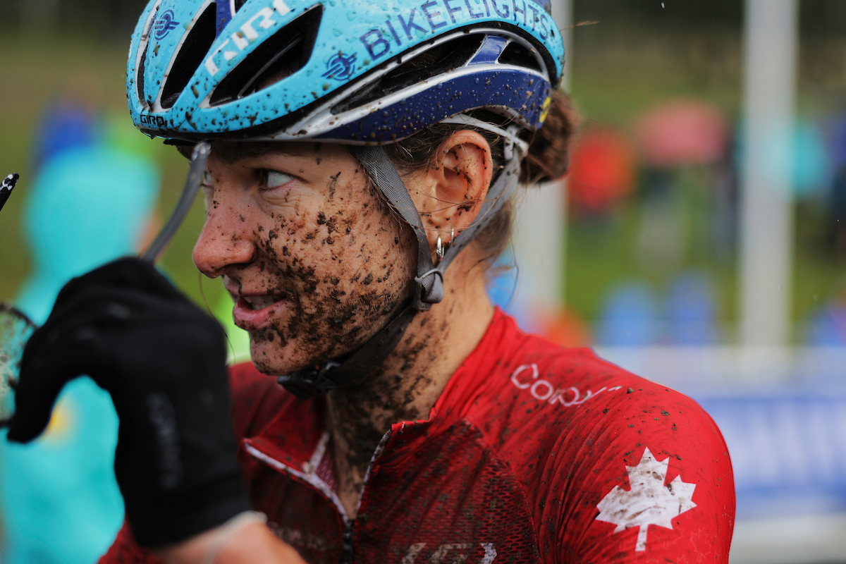 Le double titre Worlds-Leadville se profile pour Haley Smith, championne du Grand Prix à vie