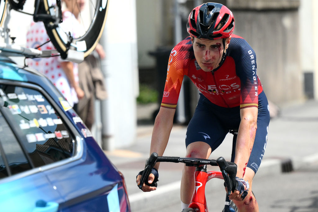 L'UCI augmente les amendes et les pénalités pour les chaussettes et vêtements « non conformes » dans la mise à jour des règles 2024
