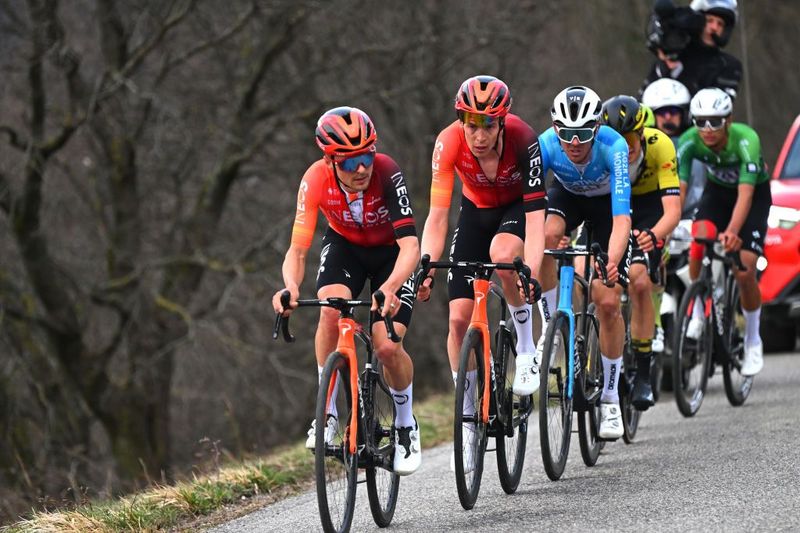« Retour à la planche à dessin » pour Ineos Grenadiers mais Tom Pidcock et Egan Bernal montrent des progrès