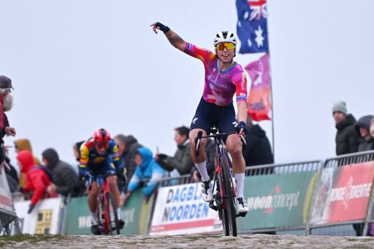 Ronde van Drenthe : Lorena Wiebes remporte un quatrième titre consécutif au VAM-berg