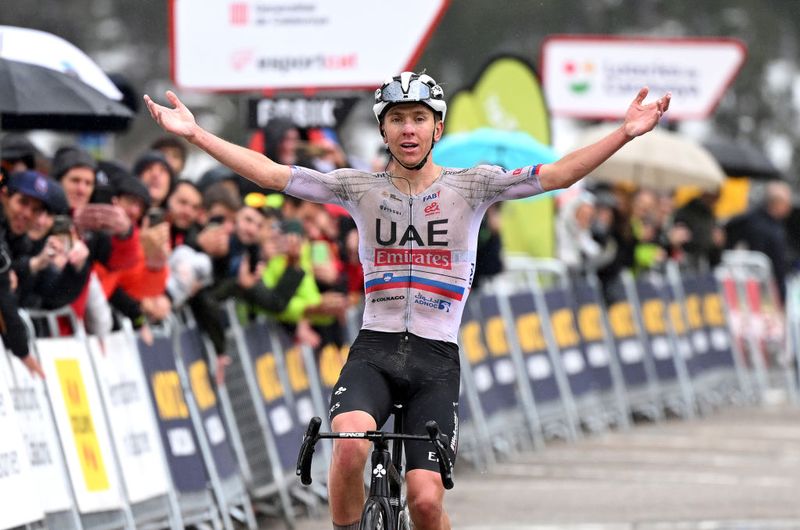 Volta a Catalunya étape 2 : Tadej Pogačar décime ses adversaires pour s'imposer seul au sommet de Vallter 2000