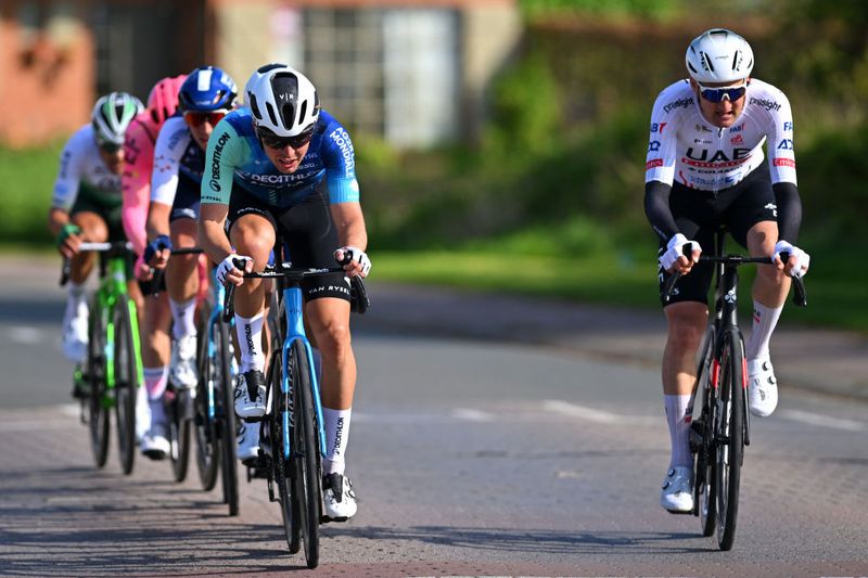 Pijl brabançonne : Benoît Cosnefroy arrive en tête