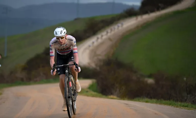 Strade Bianche Qui cloche Pogacar ?