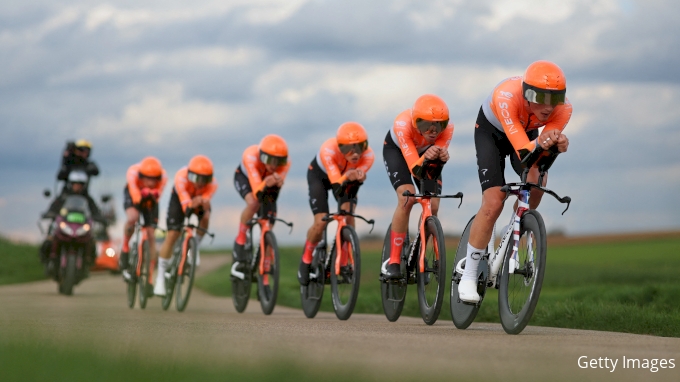 Juan Ayuso prend la tête de la course Paris-Nice 2026 après la troisième étape du TTT 10 mars 2026