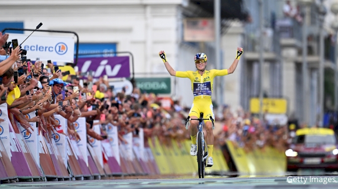 Demi Vollering remporte le Tour de France Femmes 2026 après une guerre des nerfs 9 août 2026