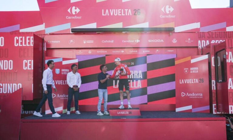 La Vuelta : Le coût inédit de l'erreur de l'influenceur avec Pogacar